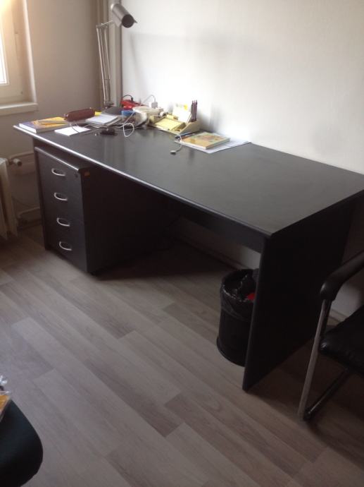 Uredski stol, tamno-sivi, 160 cm, prodajem