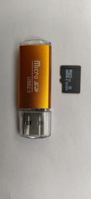 16GB micro SD i USB čitač