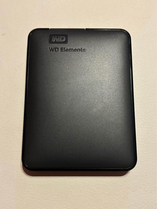 Eksterni disk WD Elements Portable, 1TB, USB 3.0