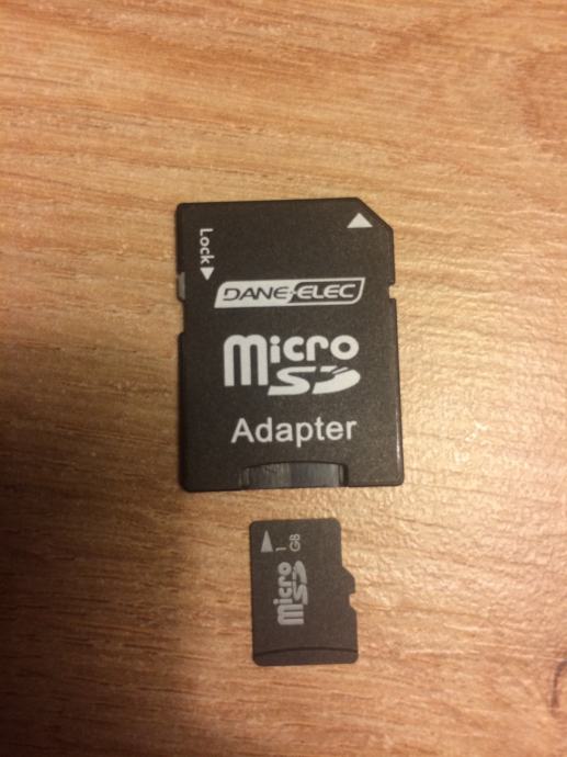 Micro SD Memory kartica sa adapterom 1 GB