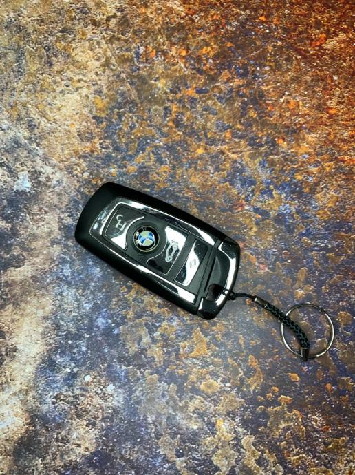 USB stick BMW kljuc za auto 16GB  NOVO