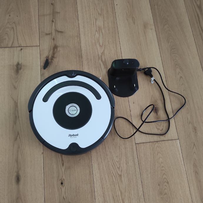 Irobot Roomba 675 robotski usisavač
