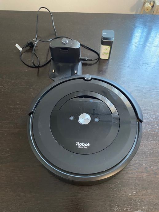 iRobot Roomba e5158
