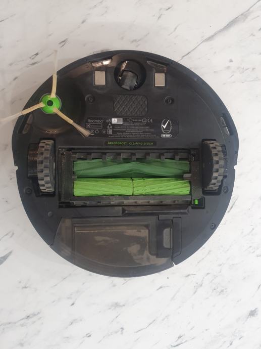 iRobot Roomba e5158