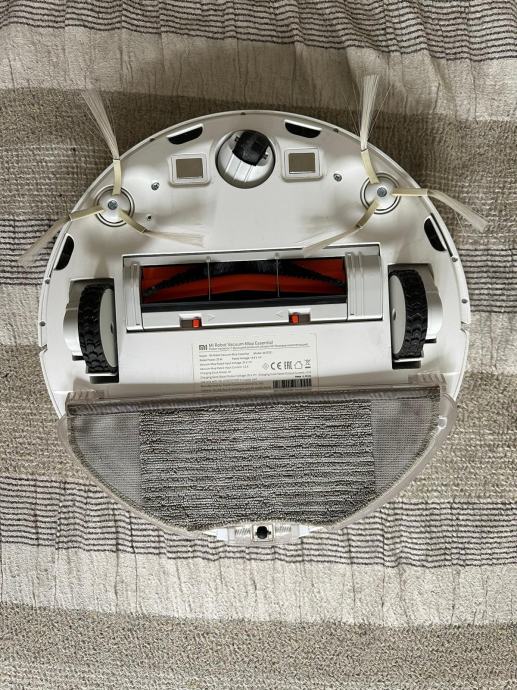 Mi Robot VacuumMop Essential