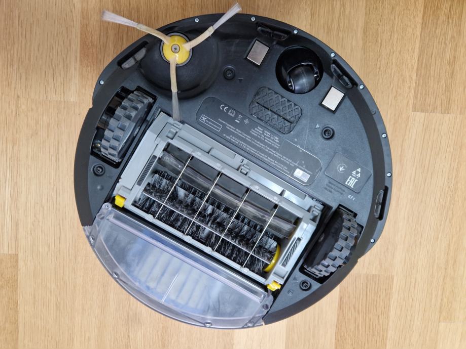 Roomba 671