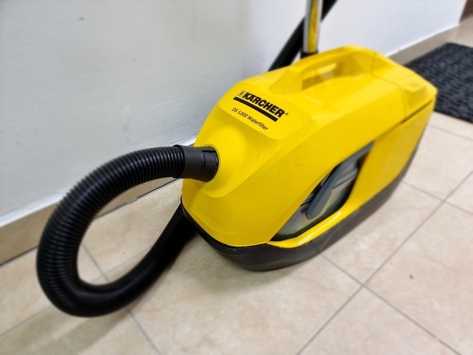 Usisivač s vodenim filterom Karcher DS 5800 Waterfilter