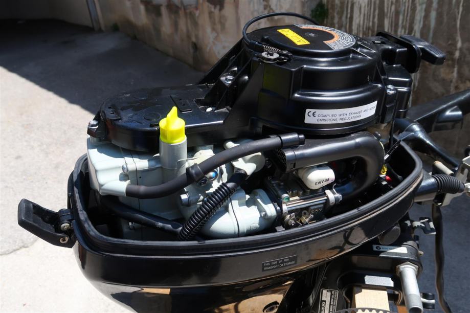 Suzuki 15 4 тактный