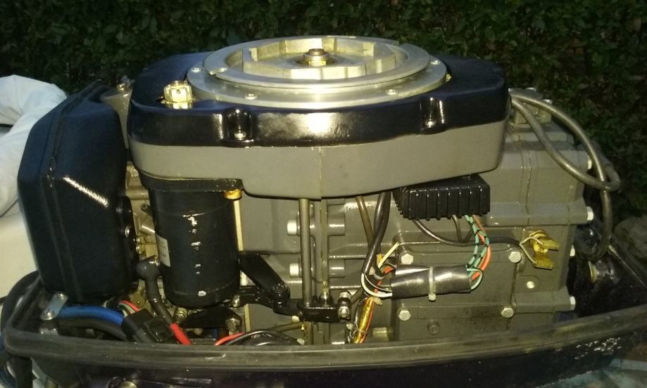 Vanbrodski motor SELVA 35 ks 2T