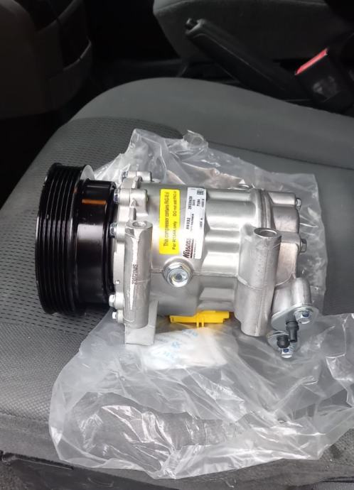 Compresseur Climatisation Nissens 89332 - Compatible Renault Clio III, Nissan Juke, Mercedes