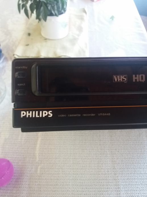 Prodajem VCR (videorekorder) Philips VR6448