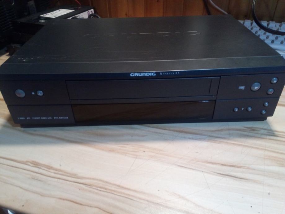 VHS recorder Grundig VIVANCE GV 3105 VPS