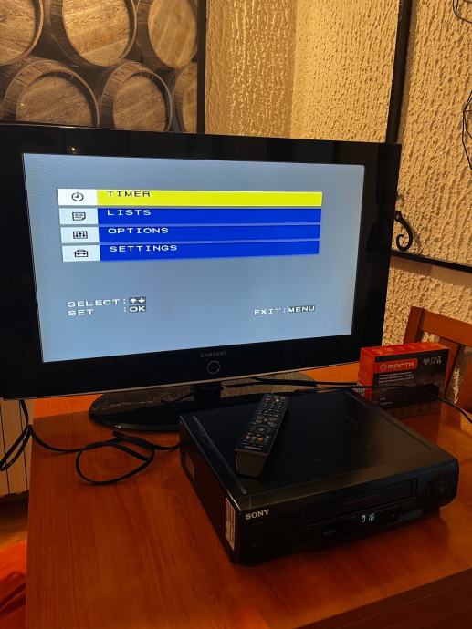 Vhs Sony smart engine trilogic+tv32+dvbt2 receiver