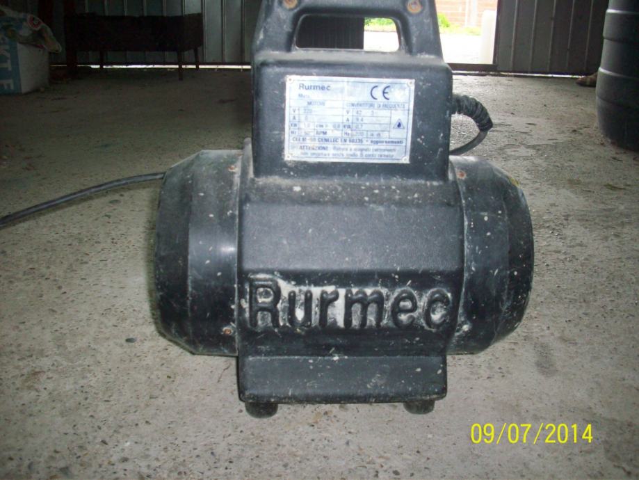 Vibrator za beton s vibratorskom iglom