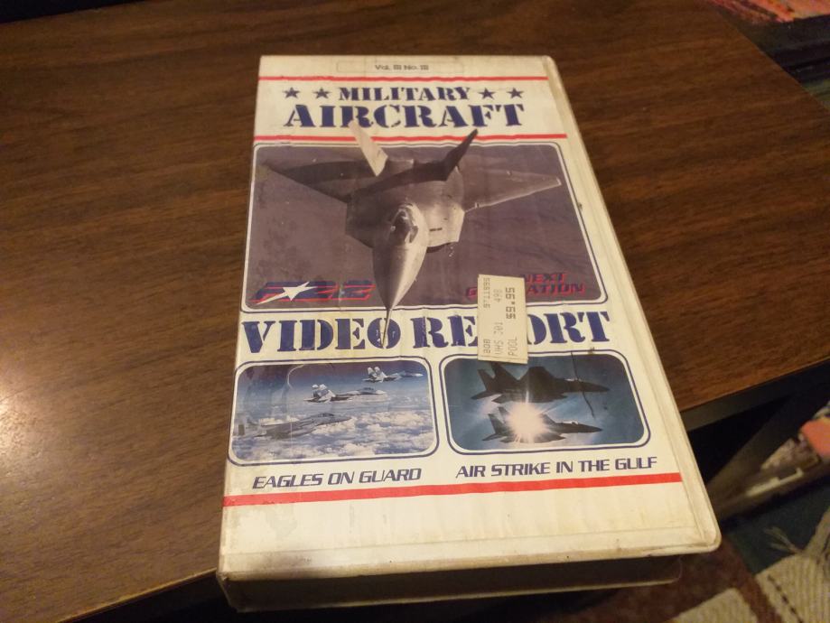 VHS KASETA MILITARY AIRCRAFT