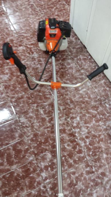 TRIMER STIHL, FS100 RX, U DOBROM STANJU, POTPUNO ISPRAVAN!!!