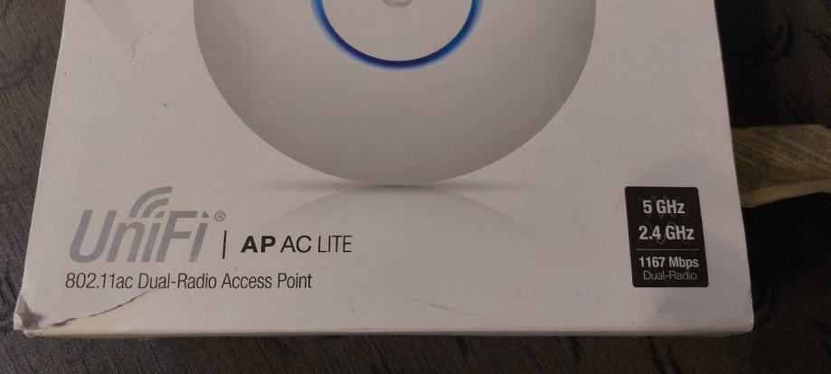 Ubiquiti AP AC LITE - 1167Mbps - wifi 5 i 2.4 - 122m²