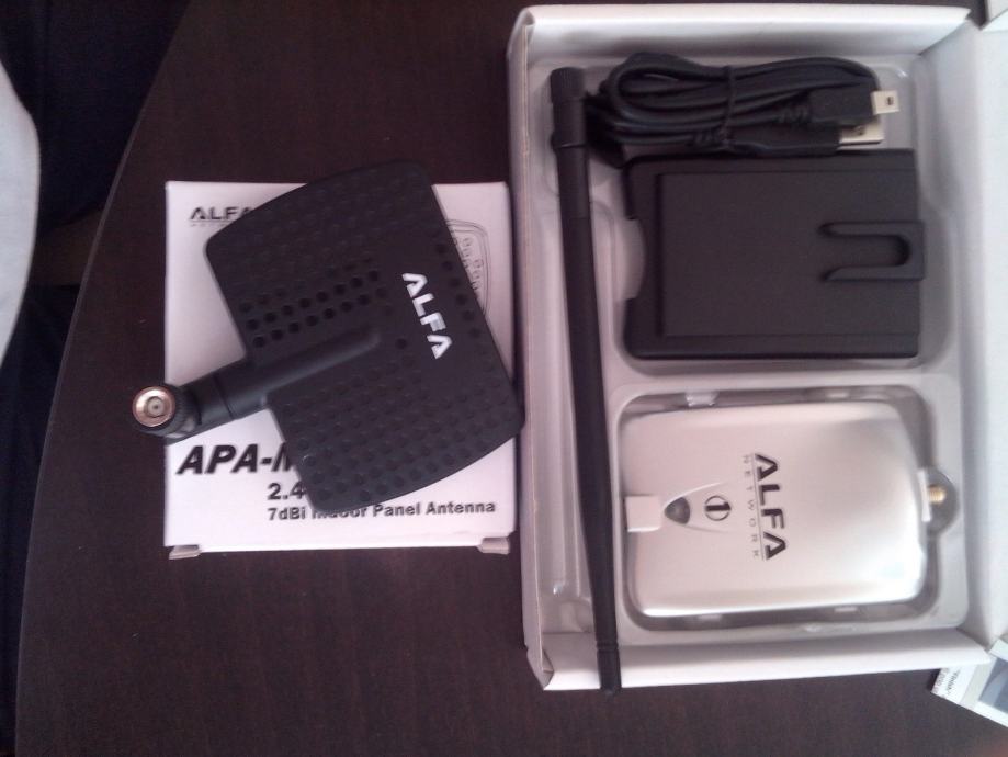 ALFA AWUS036H V5 WLAN USB Adapter + antena 7dBi panel + 5dBi ** NOVO *