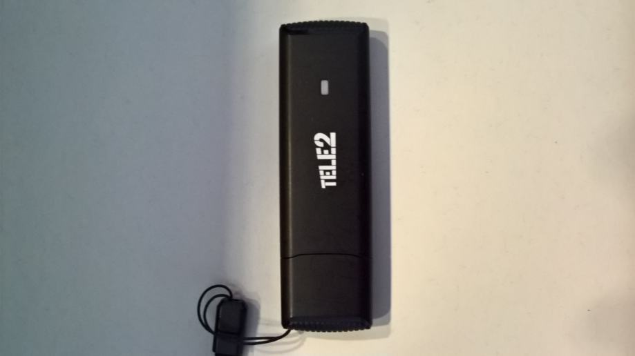 Huawei E1752 USB 3G stick za SIM karticu TELE2