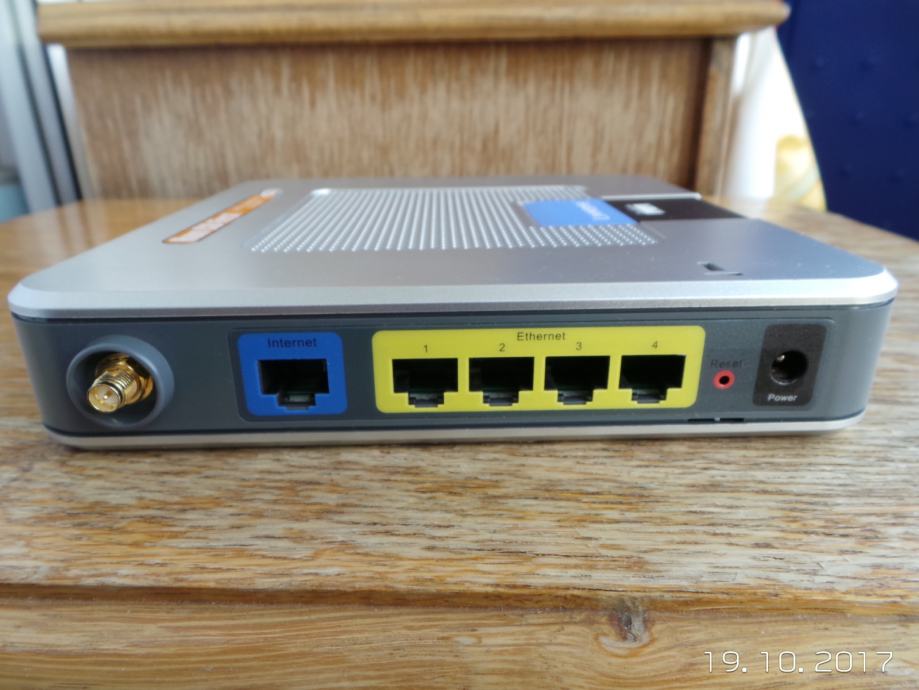 Linksys WRT54G3G Wireless-G Router 3G/UMTS, novo, radi na sve mreže.