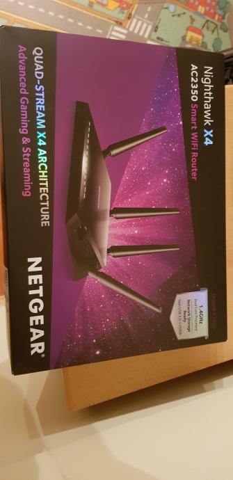 Netgear router Nighthawk X4 R7500