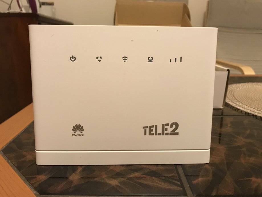 Router HUAWEI B315s-22 Tele2 pokućni Internet