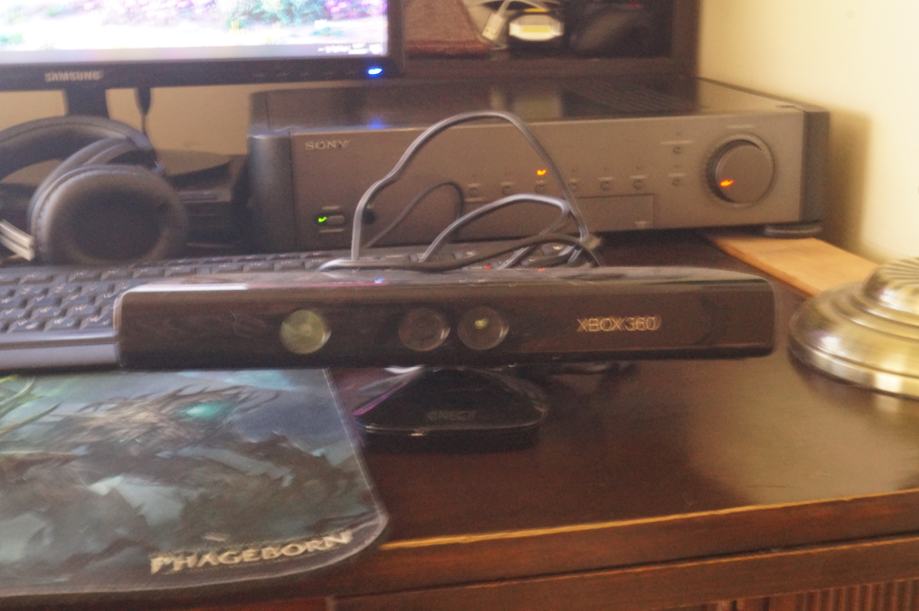 Official XBOX 360 Kinect Sensor.