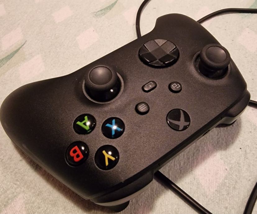 PC/XBOX CONTROLLER BEZICNI