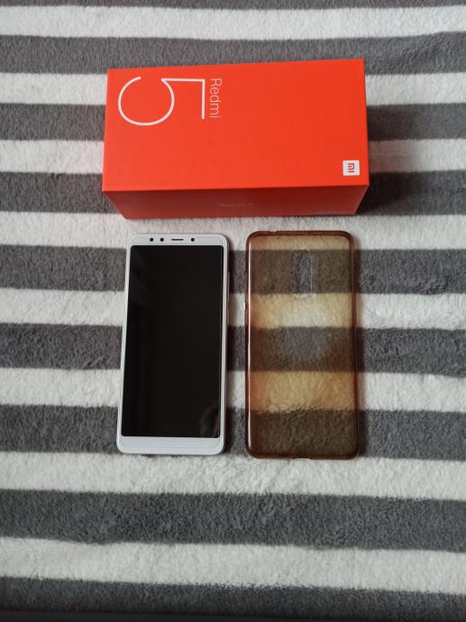 Xiaomi Redmi 5 Gold 3/32
