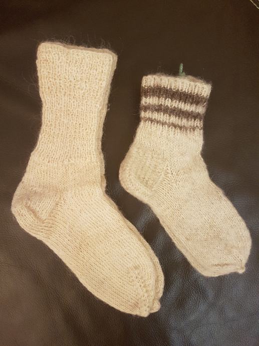 Vunene čarape  x 2 / novo / PRODANO