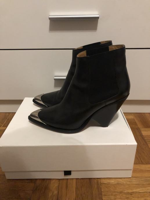 Isabel Marant kožne čizmice