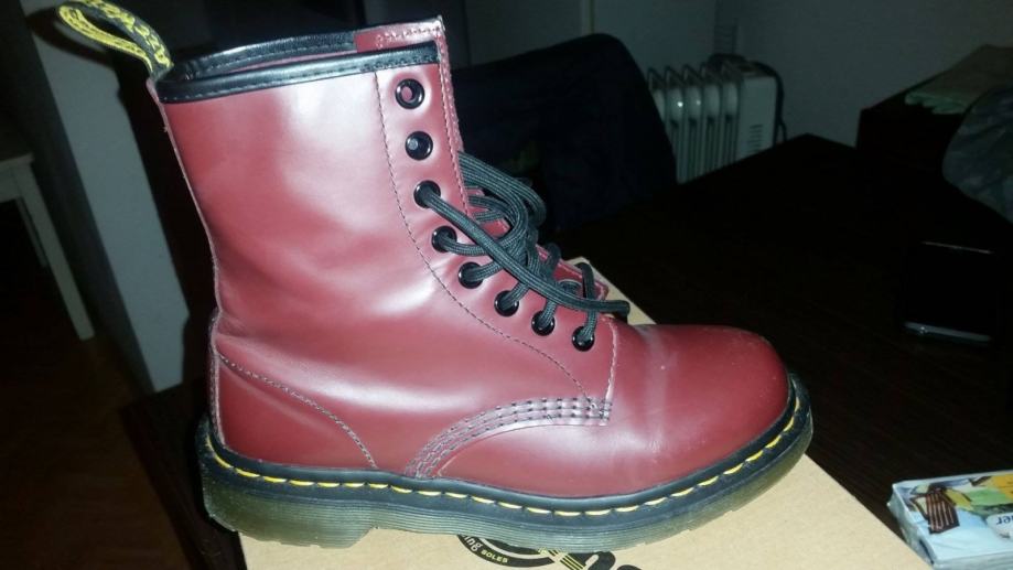 Dr. Martens cherry red rouge