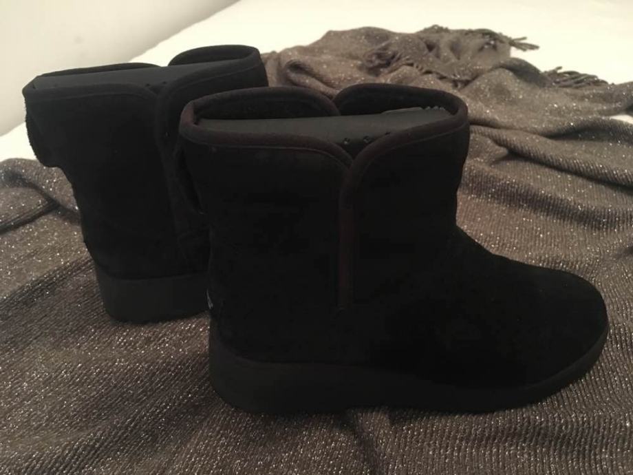 kristin classic slim ™ water resistant mini boot