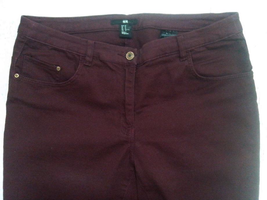 H&M nove crvene hlače
