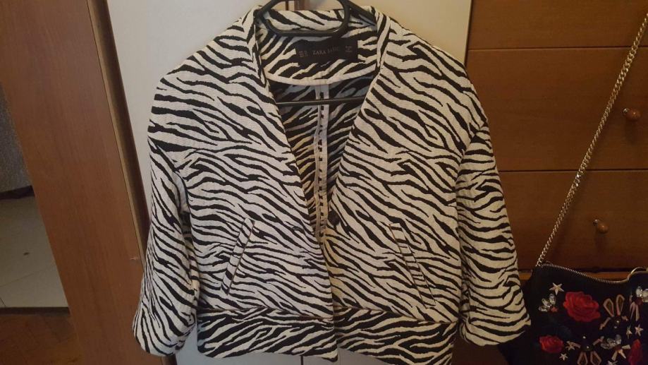 Zara jakna-zebra uzorak xs