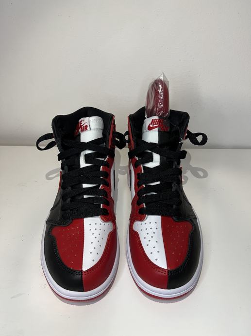 retro 1 homage to home
