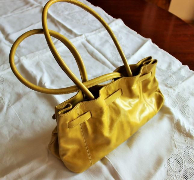 Žuta "Giudit" torbica