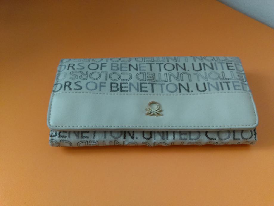 Ženski novčanik Benetton, u vrlo dobrom stanju