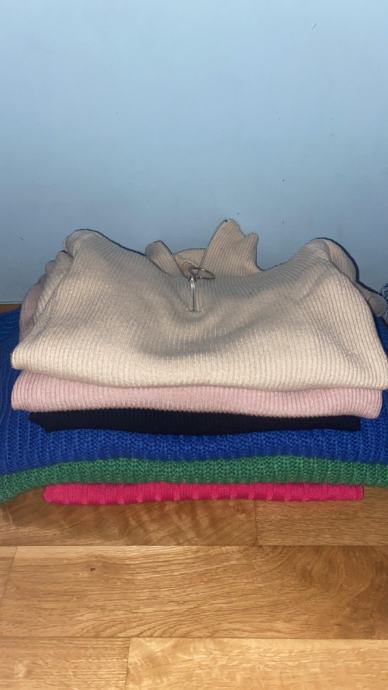 4 pulovera i 2 džempera za žene CIJENA NIJE FIKSNA!!