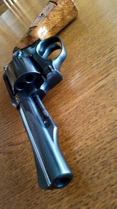 Revolver Rossi .38 special duga cijev