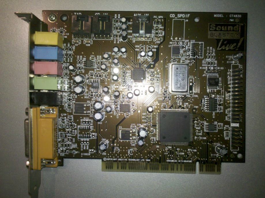 Creative Labs Sound Blaster Live! (CT- 4830)