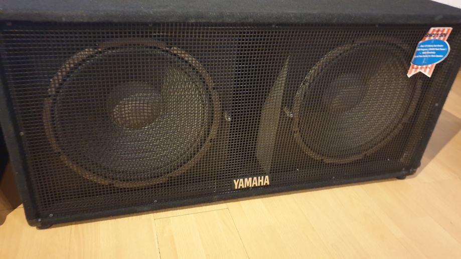 Yamaha sw 215 IV