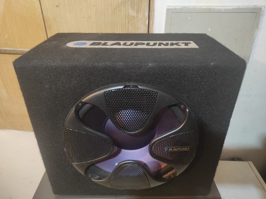 BLAUPUNKT auto subwoofer