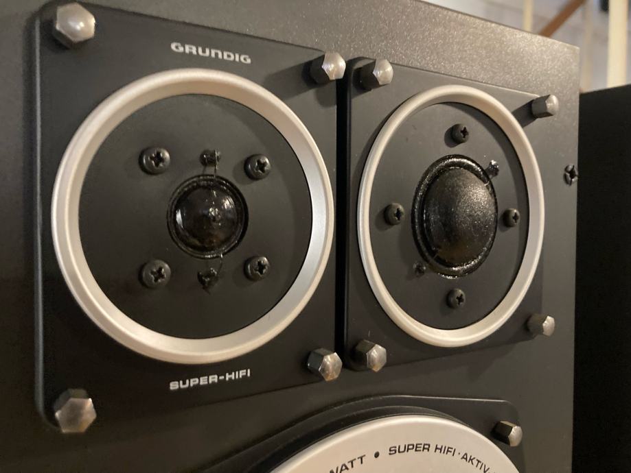 Grundig Box R&b Grundig Aktiv Box 20 Professional 16 Kg / kom