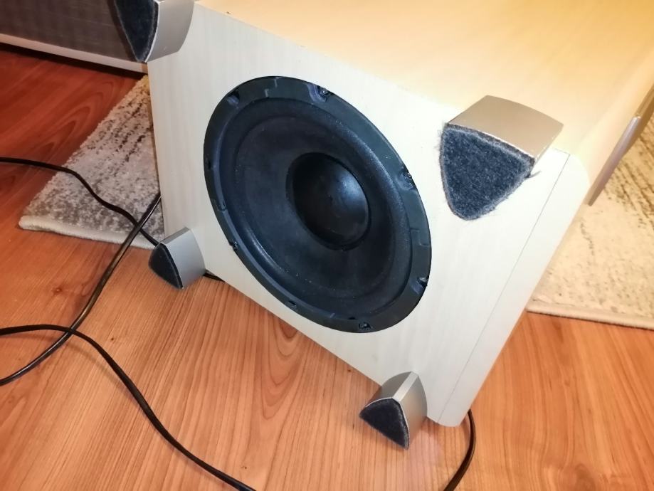 JBL SCS 138 Aktivni Sub 100 RMS jbl-scs-138-aktivni-sub-100-rms