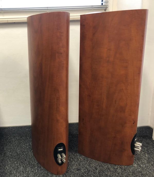 KEF IQ7 SE ZVUČNICI. R1/ RATE!