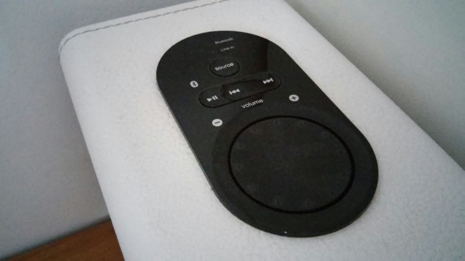 PEAQ stereo bluetooth aktivni zvucnici presvuceni bijelom kožom