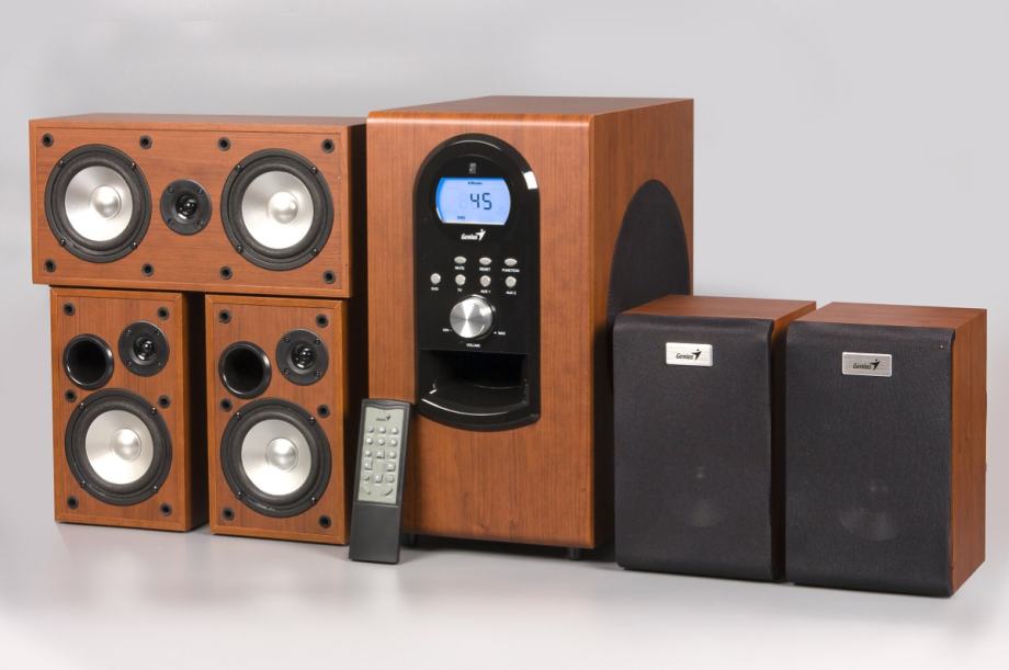 Genius SW-HF5.1 6000 Maple - Sistema Altoparlanti 5.1 Con Subwoofer Per PC - 20W Marrone