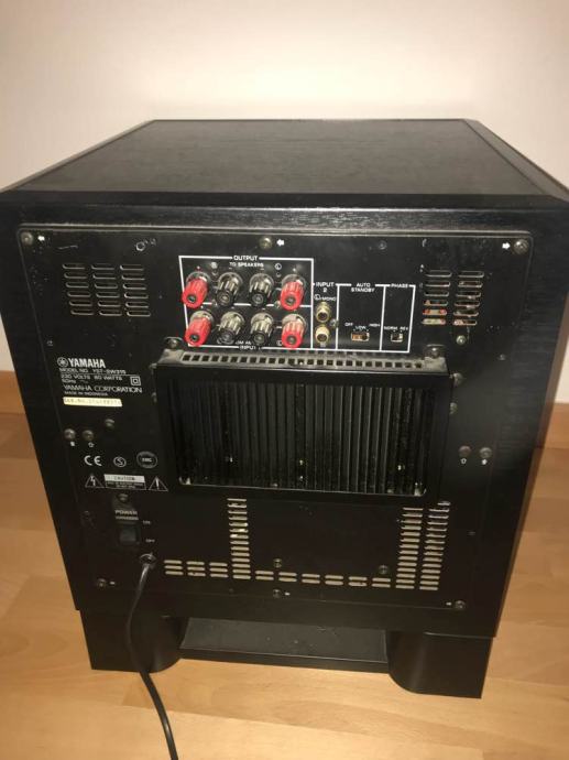 PRODAJEM SUBWOOFER YAMAHA YSTSW315