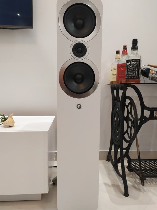 Q Acoustics 3050i
